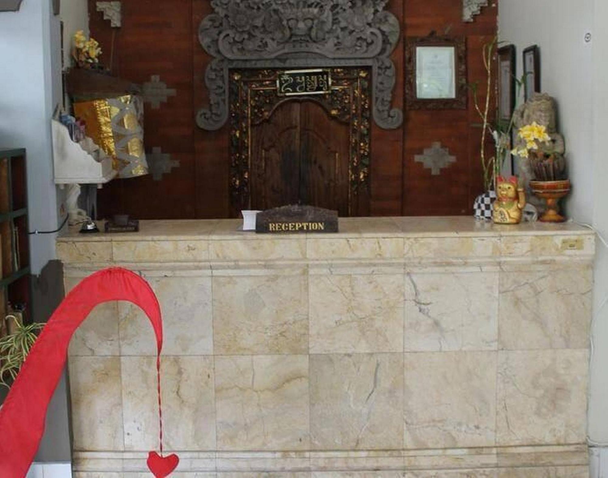 فندق أو واي أو بولاو بالي دنباسار المظهر الخارجي الصورة